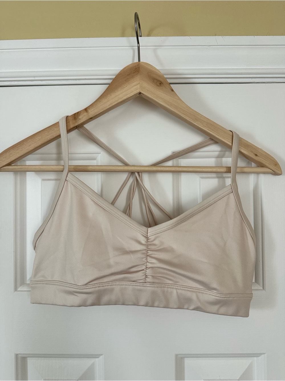 ALO Yoga Beige Strappy Ruched Bralette Size M
